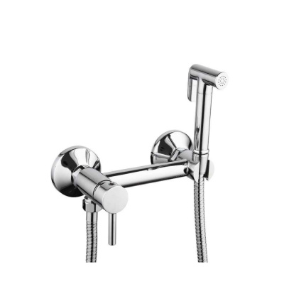 Смеситель для ванны с гигиенической лейкой